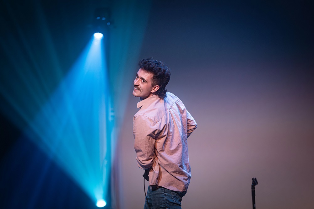 Théo Labbé, humoriste